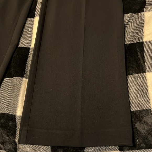 St. John Caviar Wide Leg Pants. Size 8. Black - Picture 7 of 17